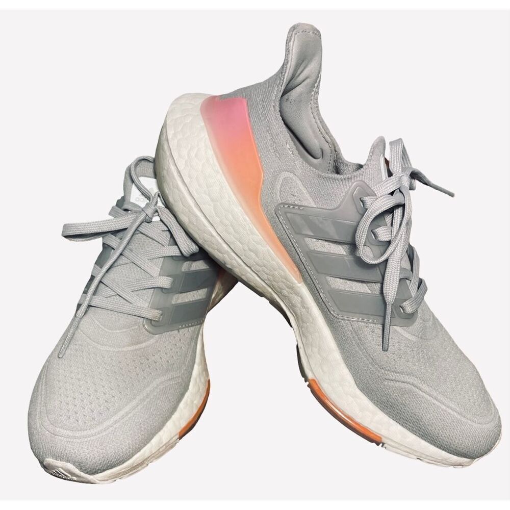 Adidas UltraBoost 21 Women’s Sneakers NWOB - Picture 2 of 9